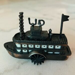 Pencil sharpener Die Cast miniature Mark Twain Bronze Paddle Steamer Boat,Office